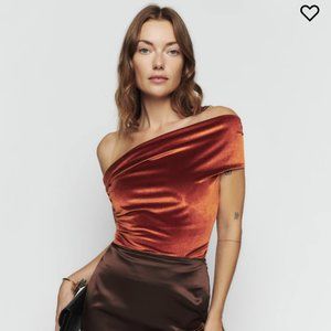 Reformation Cello Velvet top